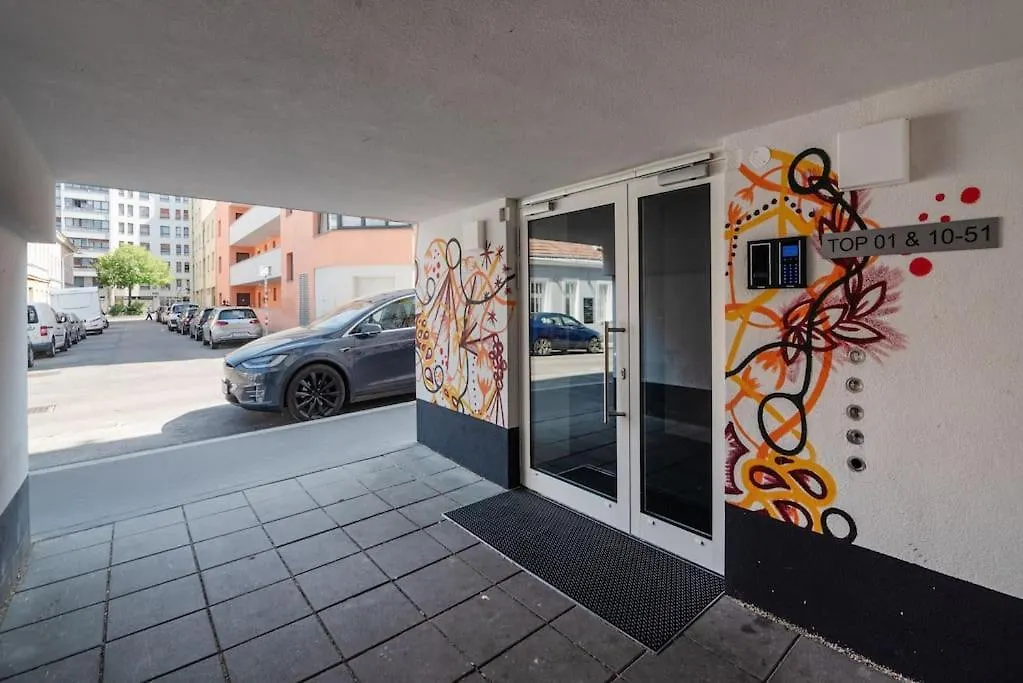 Apartment Ferienwohnung Neu Und Hell In Zentraler Ruhelage Mit Parkplatz Wien