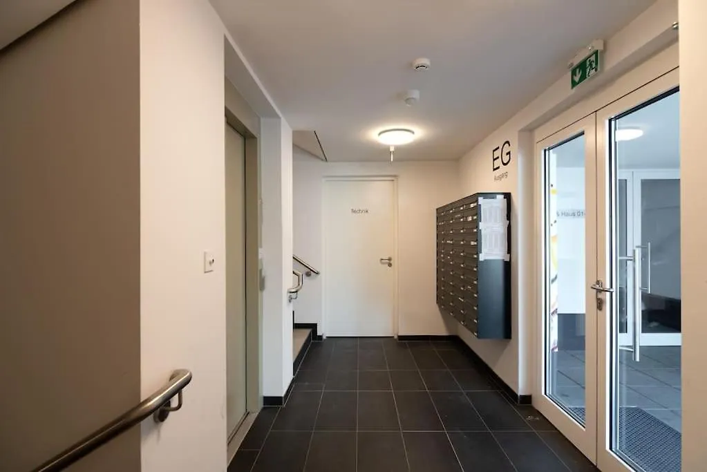 Ferienwohnung Neu Und Hell In Zentraler Ruhelage Mit Parkplatz Wien Apartment