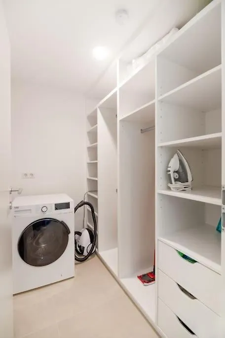 Neu Und Hell In Zentraler Ruhelage Mit Parkplatz Apartment Vienna