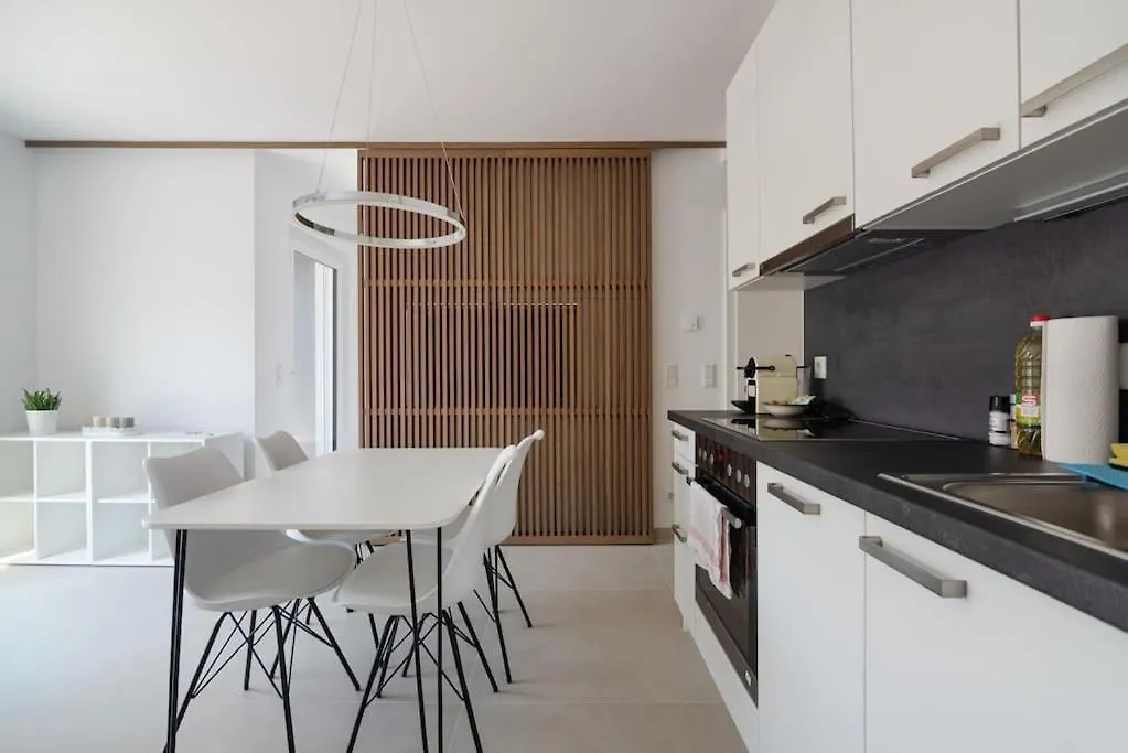 Neu Und Hell In Zentraler Ruhelage Mit Parkplatz Apartment Vienna Austria